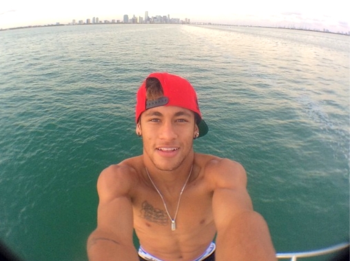 Neymar profite à Miami Beach - Fc-Barcelone.com