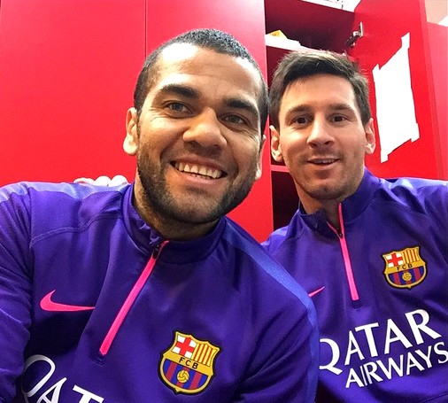 Alves et Messi à l’entraînement - Fc-Barcelone.com