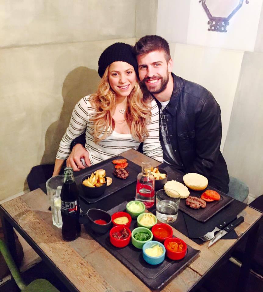 gerard piqué shakira rencontre