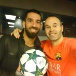 Iniesta félicite Arda Turan - Fc-Barcelone.com