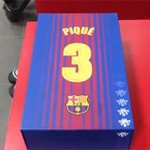 Cadeau de Noël pour Gerard Piqué - Fc-Barcelone.com